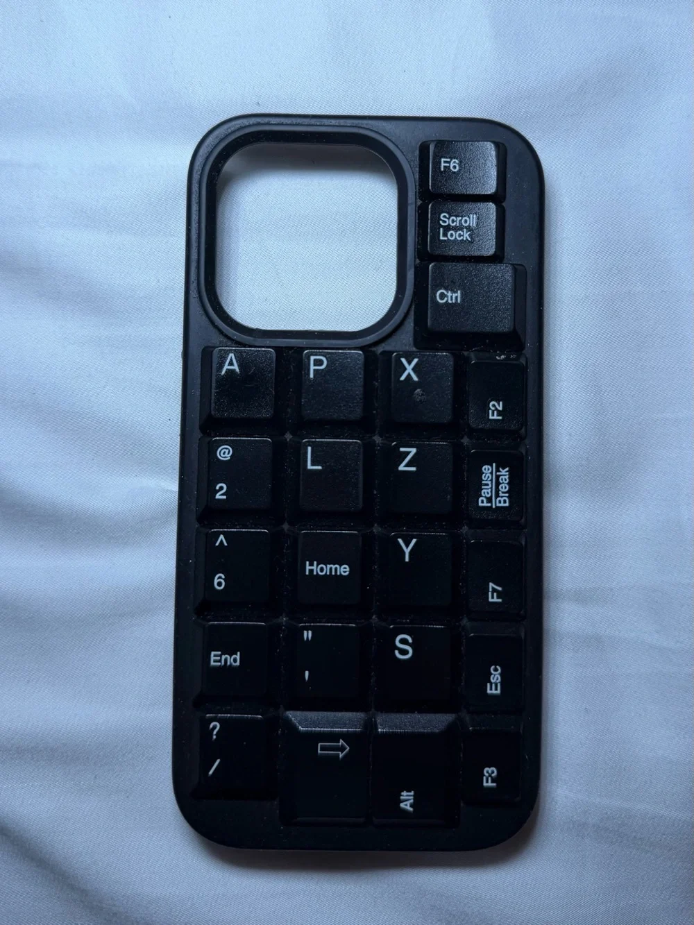 Button Network iPhone 15 Pro Custom Black Keyboard Design Case phone RARE